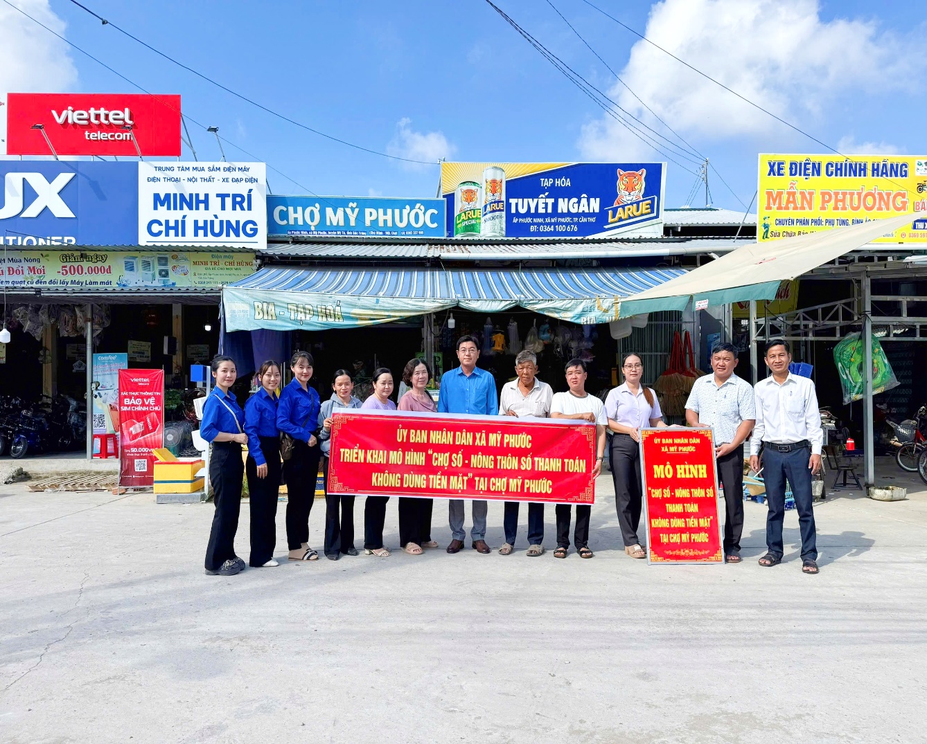 Tăng cường phổ biến pháp luật về giao dịch điện tử gắn với triển khai thanh toán không dùng tiền mặt tại Chợ Mỹ Phước