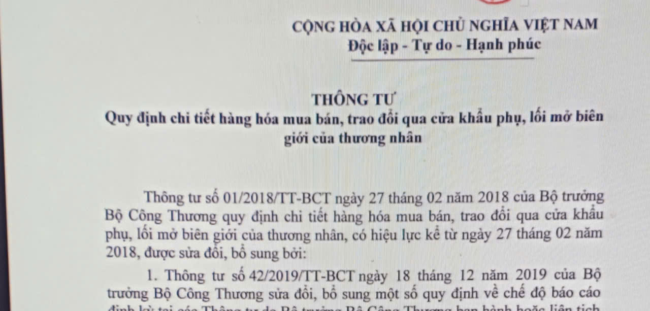 Bộ Công Thương quy định chi tiết hàng hóa mua bán, trao đổi qua cửa khẩu phụ, lối mở biên giới của thương nhân