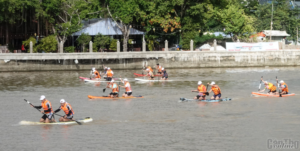 Giải đua thuyền ván SUP thành phố Cần Thơ  mở rộng lần thứ III - năm 2024