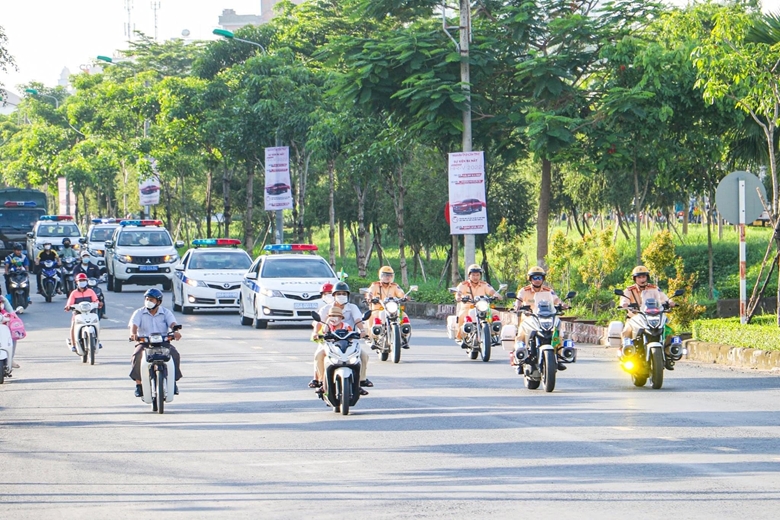 Quốc hội giám sát chuyên đề “Việc thực hiện chính sách, pháp luật về bảo đảm trật tự, an toàn giao thông từ năm 2009 đến hết năm 2023”