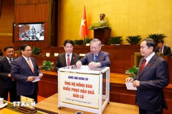 Công điện số 219/CĐ-TTg về việc tập trung ứng phó và kịp thời khắc phục hậu quả mưa lũ tại khu vực Trung Bộ