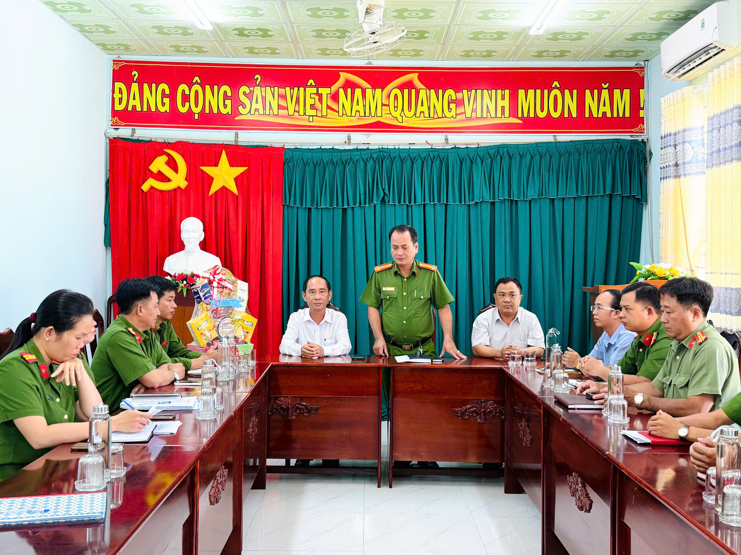 XÃ MỸ PHƯỚC TĂNG CƯỜNG PHỔ BIẾN, TUYÊN TRUYỀN LUẬT PHÒNG, CHỐNG MA TÚY 