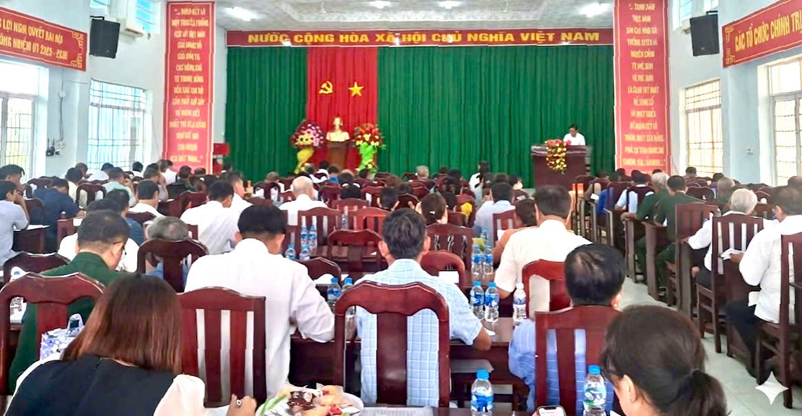 Vĩnh Thuận Đông tiếp tục tuyên truyền, phổ biến Luật bảo hiểm xã hội 