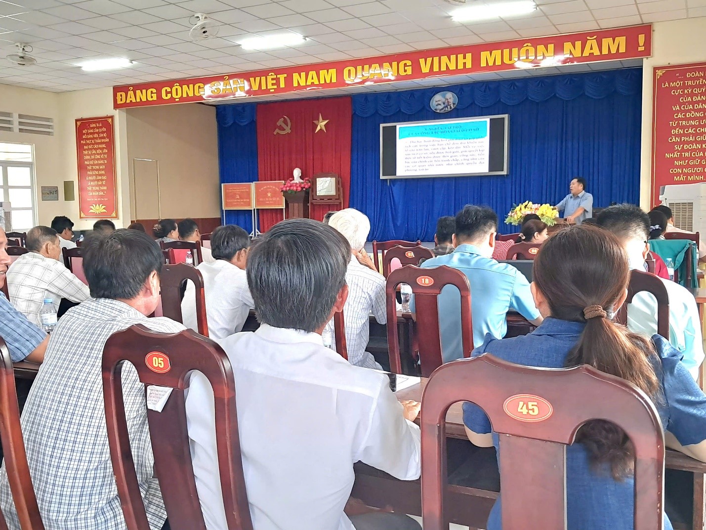 Ủy ban nhân dân xã Vĩnh Lợi tổ chức Hội nghị phổ biến pháp luật,  tập huấn nghiệp vụ về công tác hòa giải ở cơ sở trên địa bàn xã