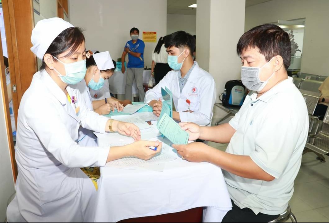 Tăng cường tiêm chủng vắc xin phòng COVID-19 trên địa bàn thành phố