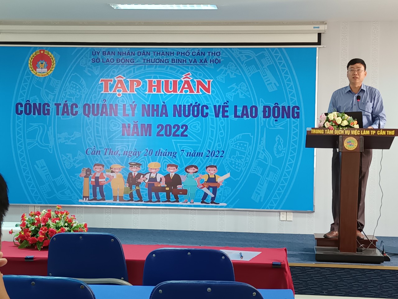 SỞ LAO ĐỘNG - THƯƠNG BINH VÀ XÃ HỘI THÀNH PHỐ CẦN THƠ  TẬP HUẤN CÔNG TÁC QUẢN LÝ NHÀ NƯỚC VỀ LAO ĐỘNG