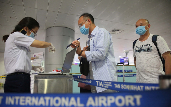 Tạm dừng yêu cầu phải xét nghiệm virus SARS-COV-2 trước khi nhập cảnh vào Việt Nam