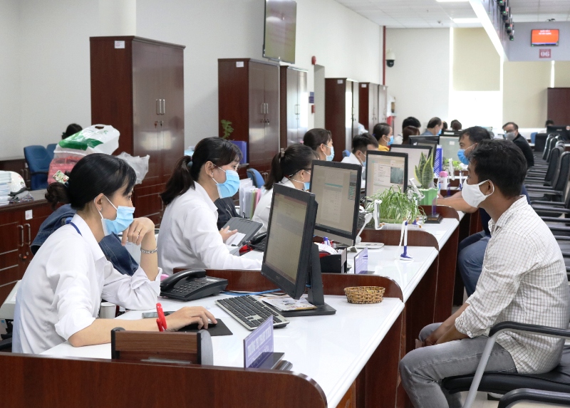 Sắp xếp tổ chức hành chính và đơn vị sự nghiệp công lập